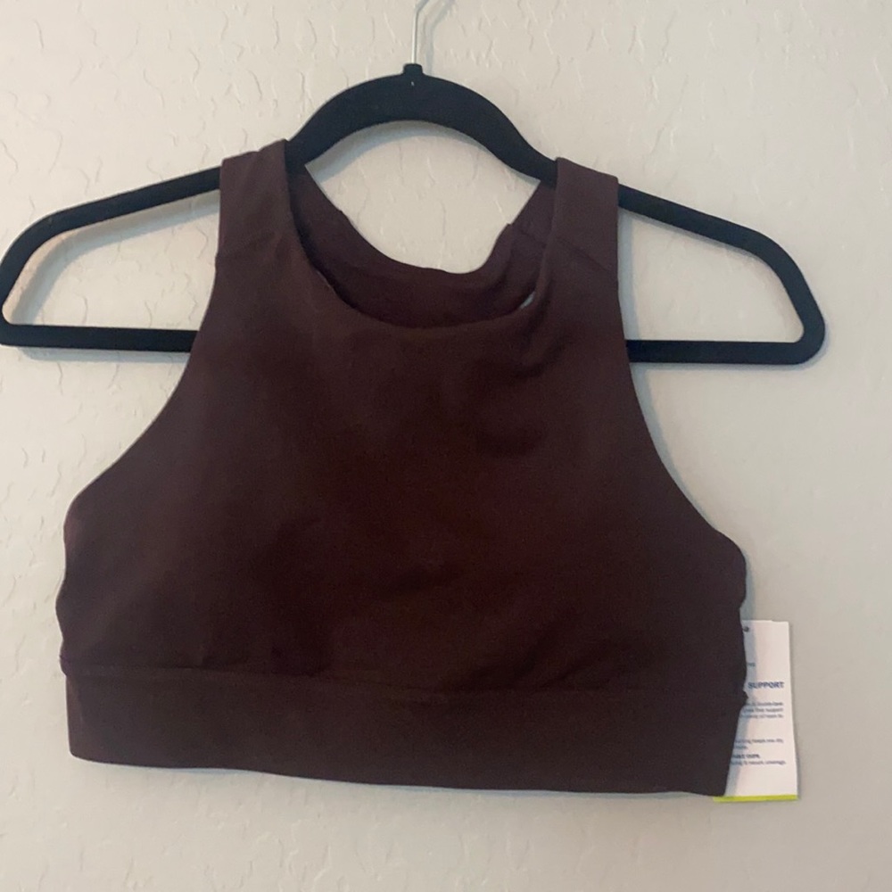 NWT old navy sports bra